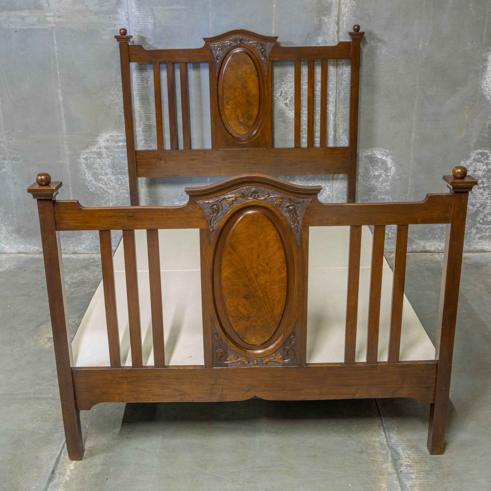 Victorian Walnut Double Bed