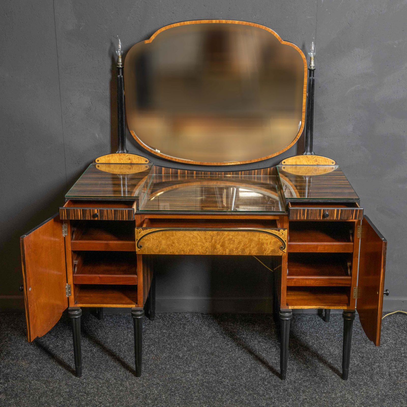 Deco Bedroom Suite - Image 15