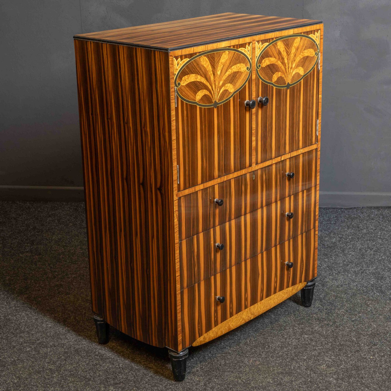 Deco Bedroom Suite - Image 22