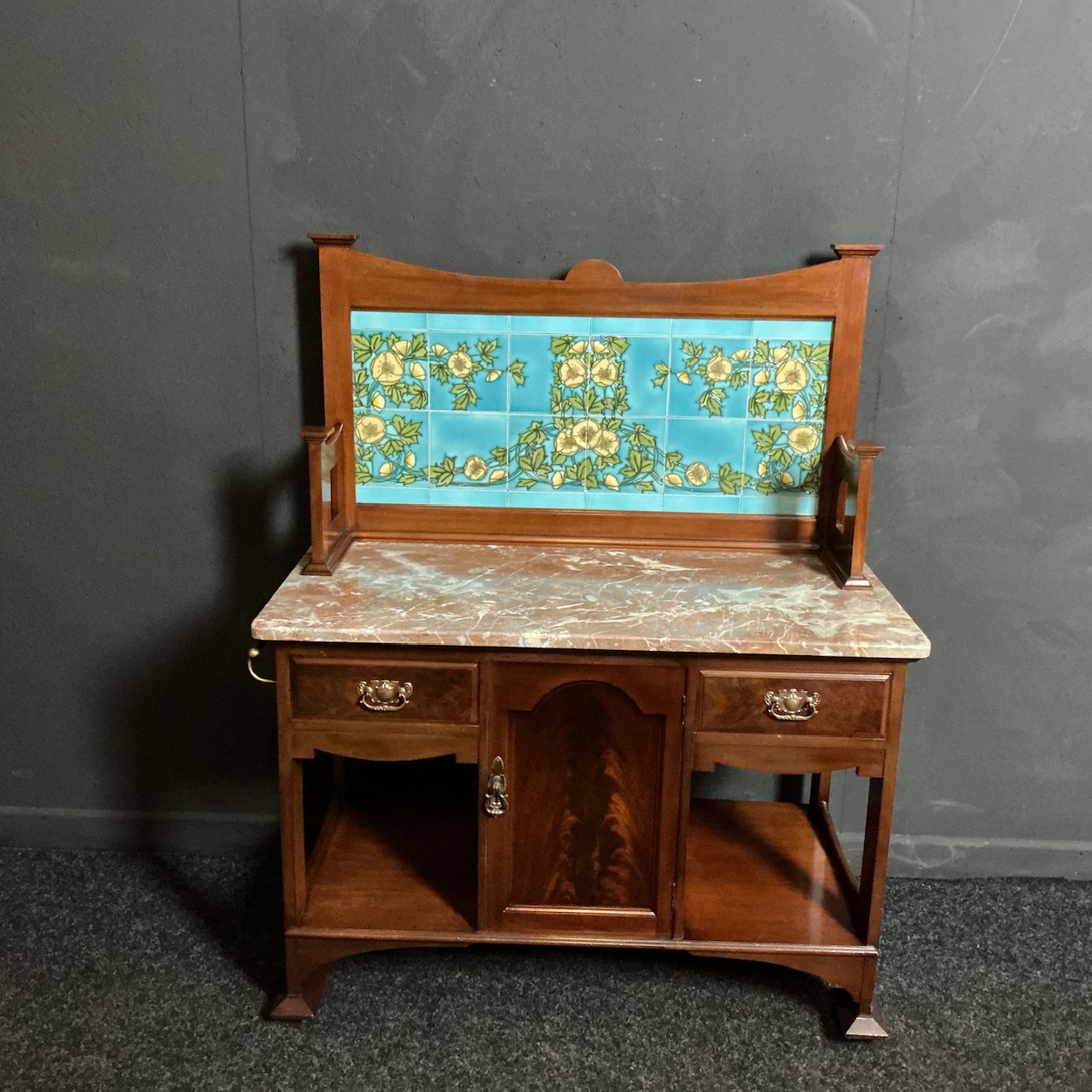 ANTIQUE ART NOUVEAU WASHSTAND