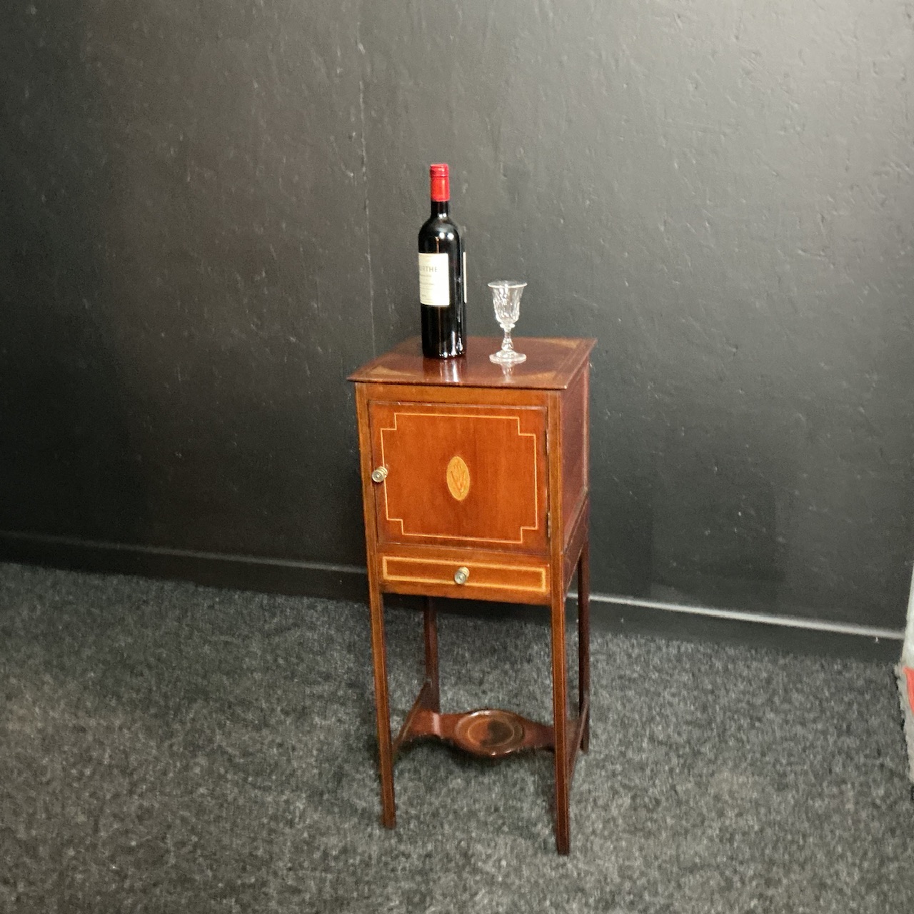 Georgian Mahogany Cupboard