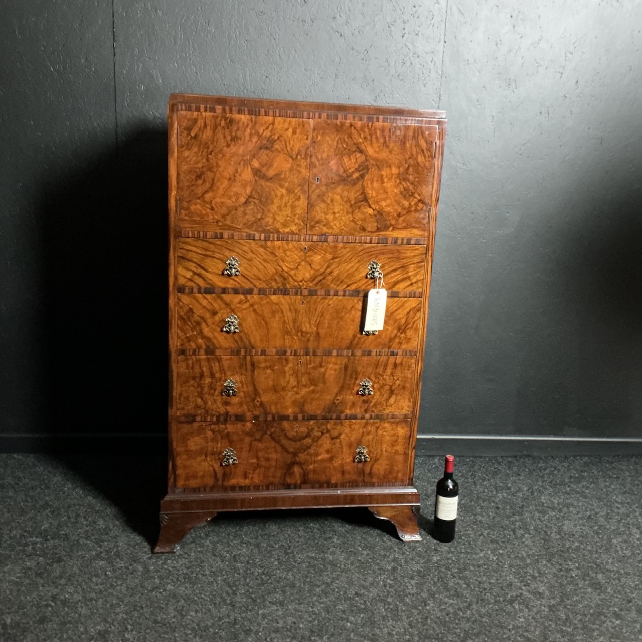 Alternative view of Art Deco Tallboy