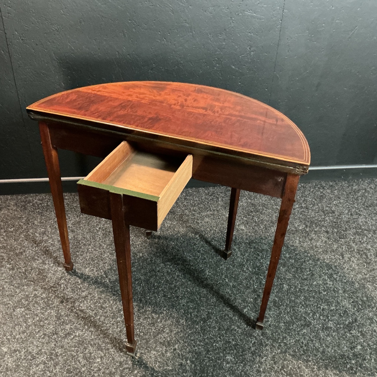 Hepplewhite Revival Mahogany Card Table - Image 3