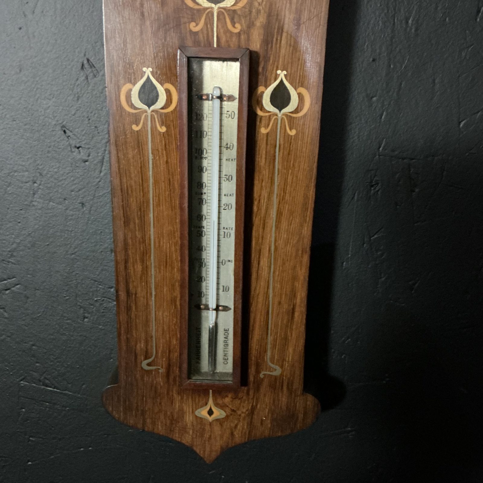 Alternative view of Arts and Crafts Barometer