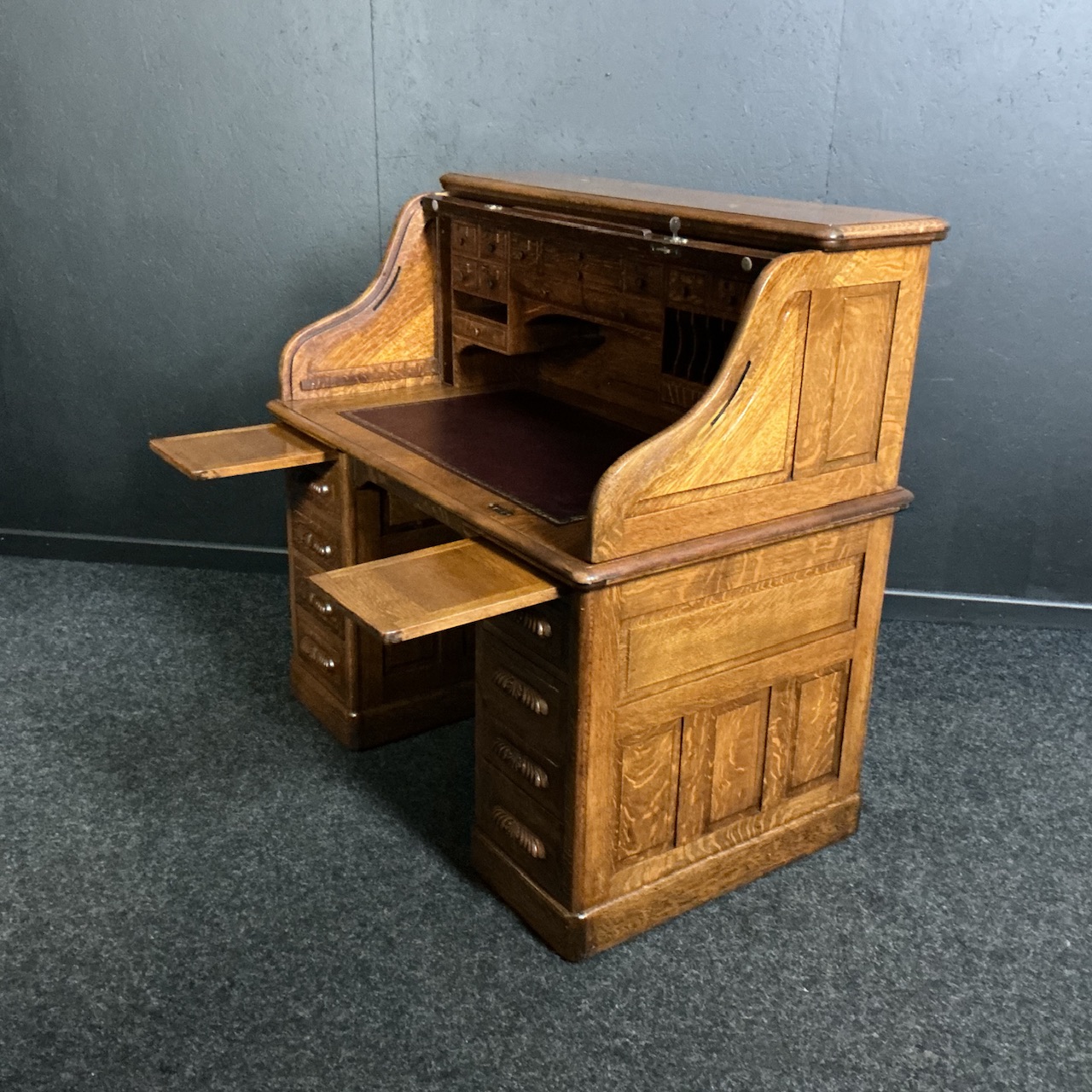 Alternative view of Antique Roll Top Desk Circa 1905