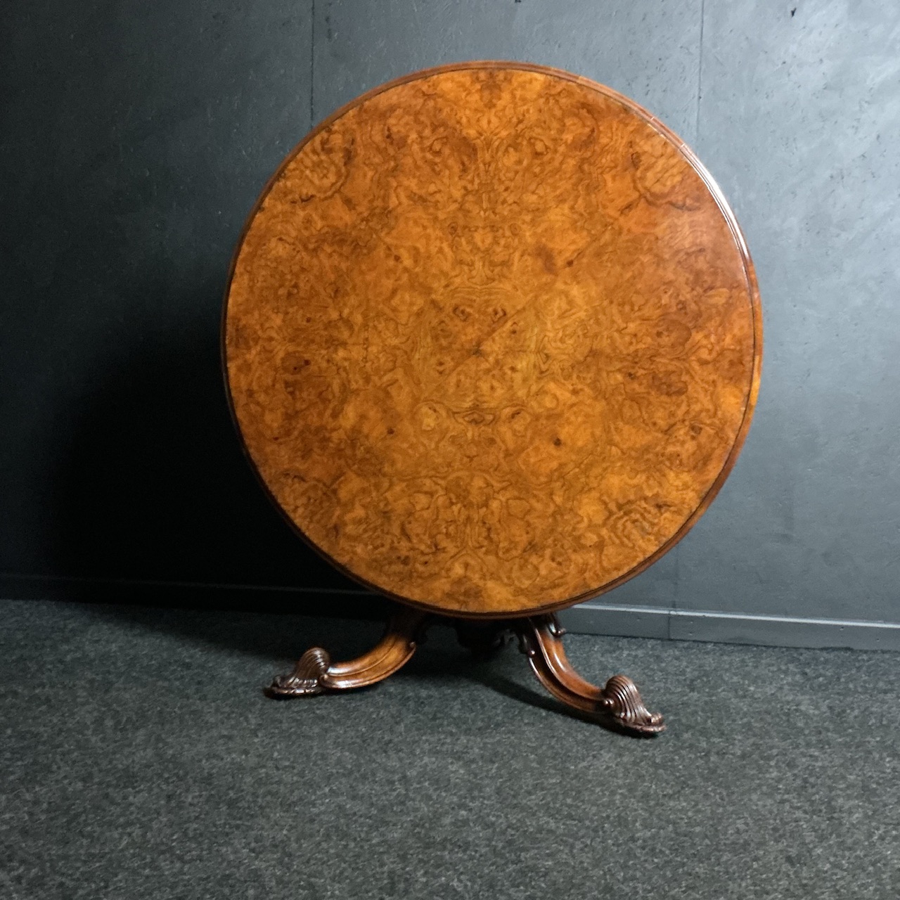 Victorian Burr Walnut Table