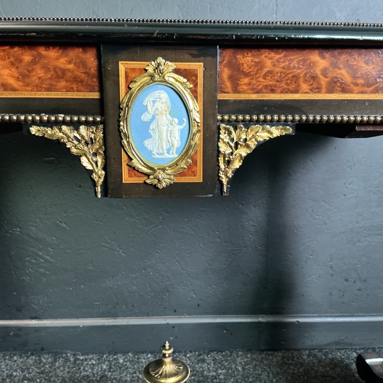 Fine Aesthetic Movement Centre Table - Image 6