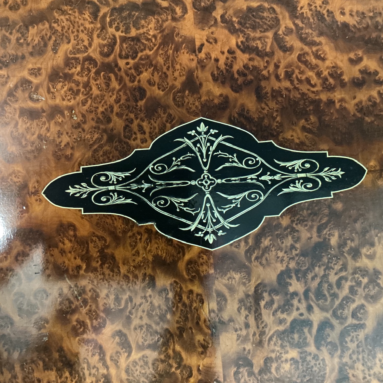 Fine Aesthetic Movement Centre Table - Image 3