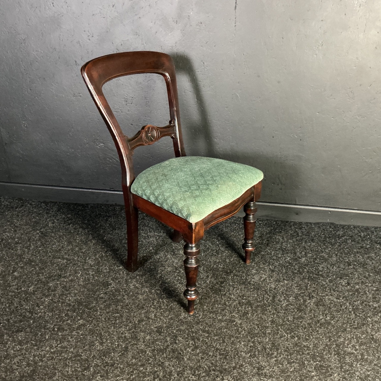 Set of 4 Victorian Mahogany Chairs - Image 7